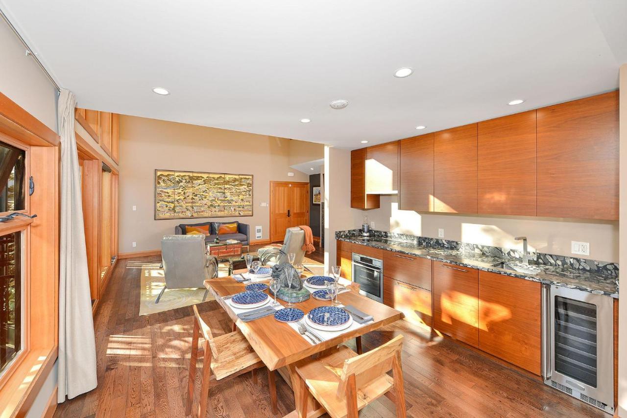 Salishan Tree House Suite Cowichan Bay Extérieur photo