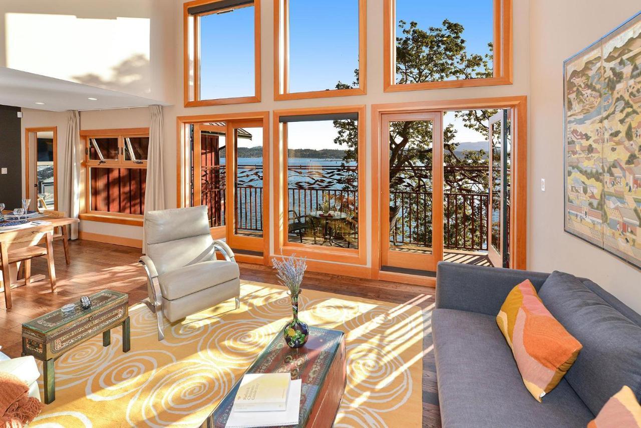Salishan Tree House Suite Cowichan Bay Extérieur photo