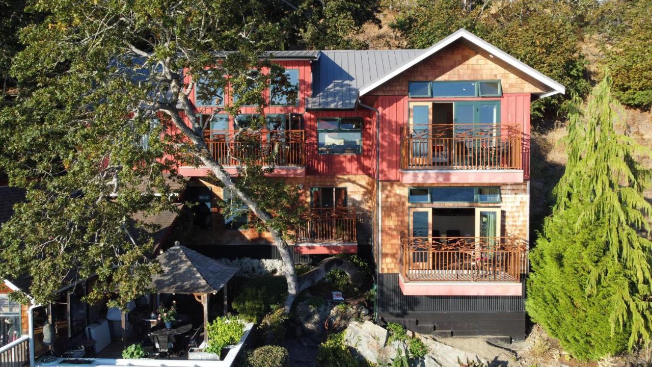 Salishan Tree House Suite Cowichan Bay Extérieur photo
