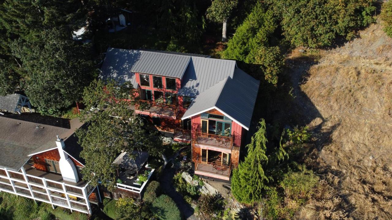 Salishan Tree House Suite Cowichan Bay Extérieur photo